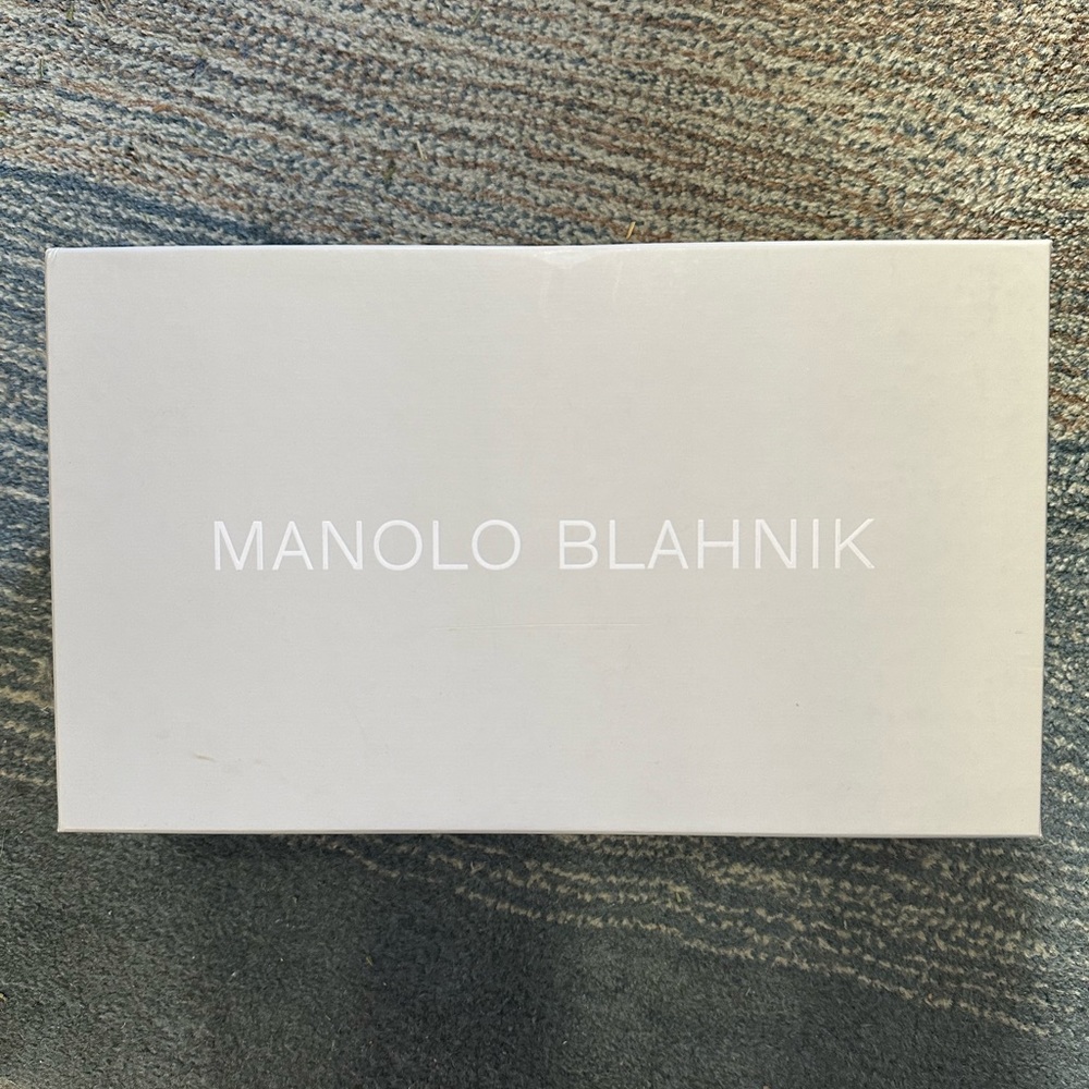 Manolo Blahnik Box